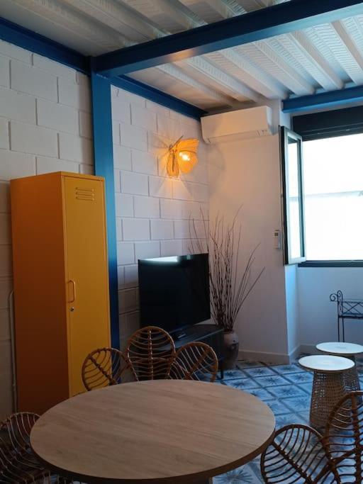 Apartamentos Los Peces Malaga La Cala Del Moral Luaran gambar